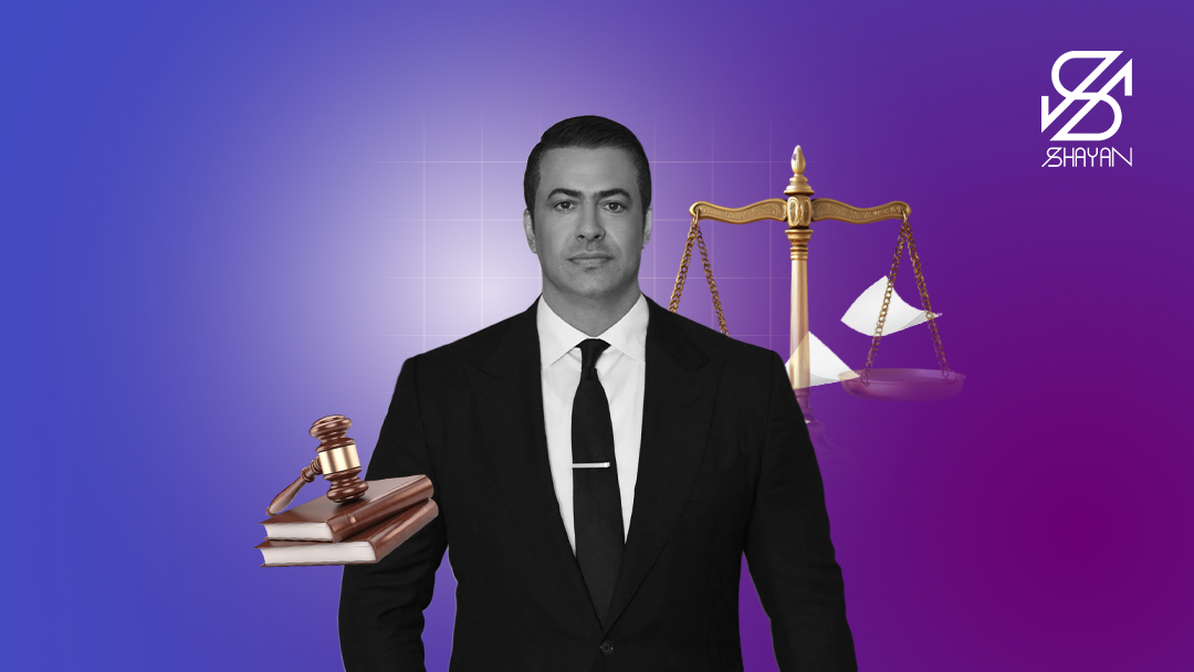 تصویر برایان بردیا اعتماد به همراه چکش قضاوت و ترازوی حقوق در پس زمینه