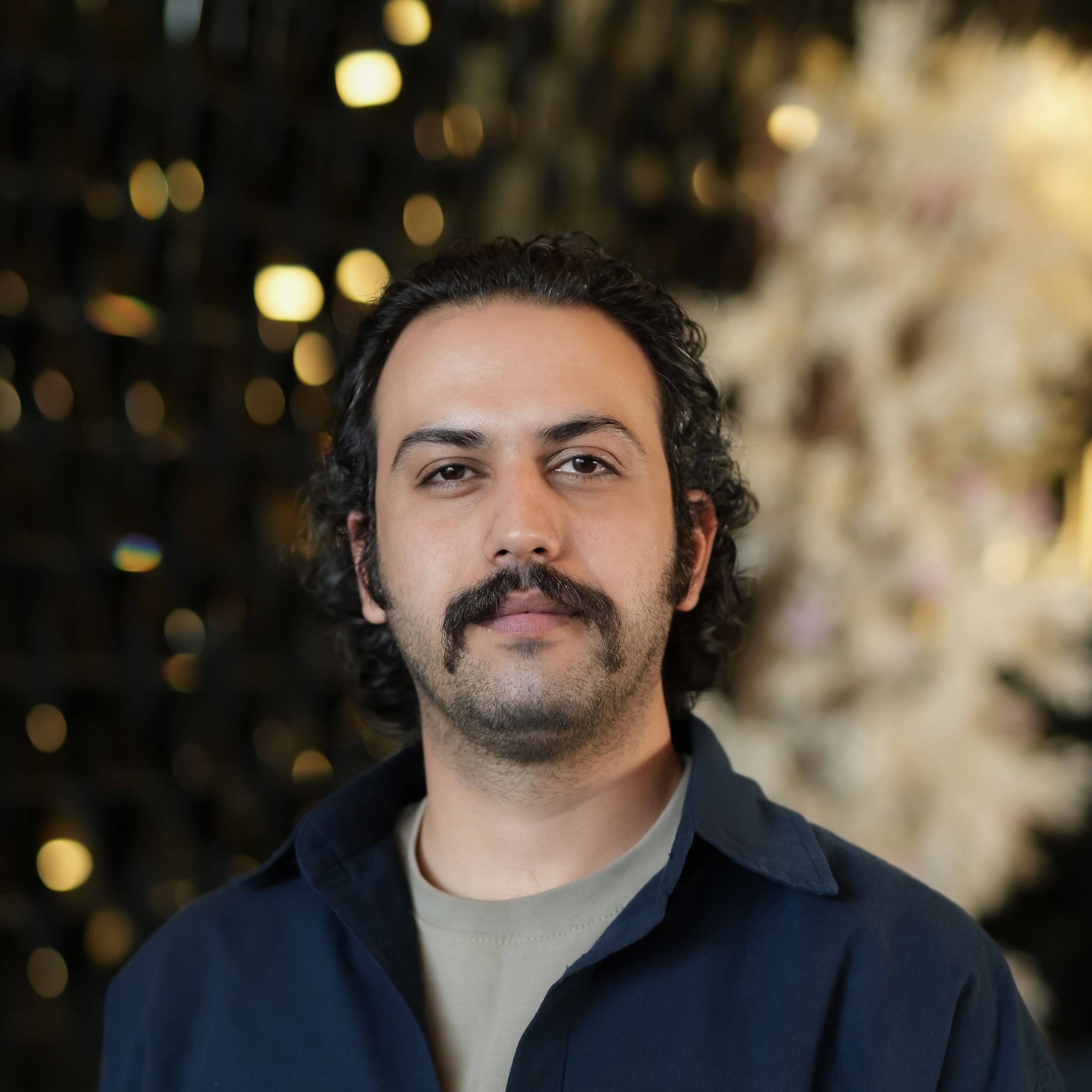 بهداد زندیه وکیلی